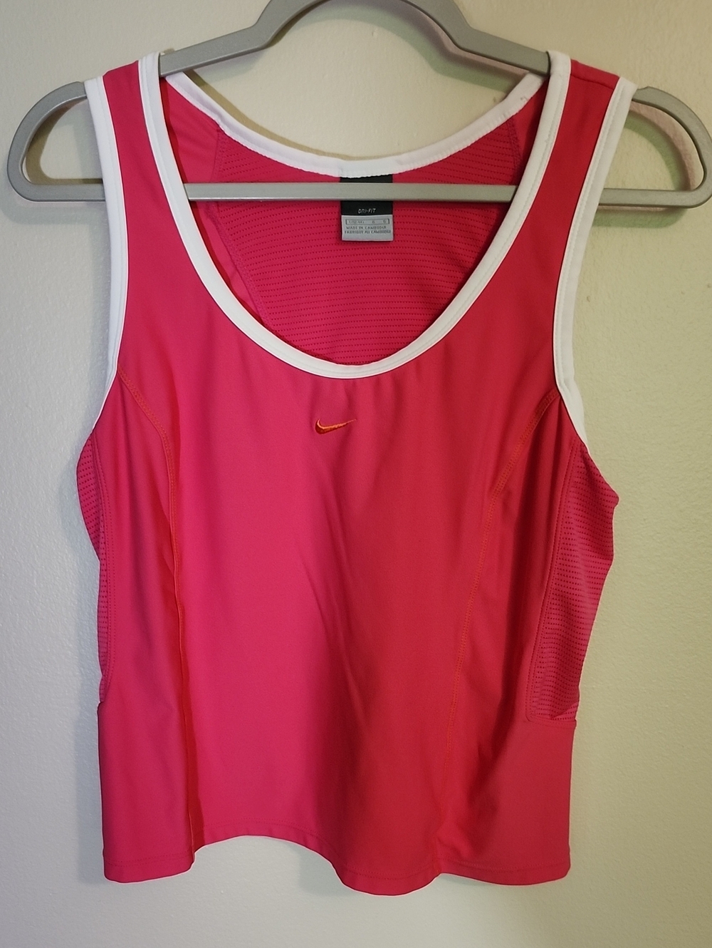 Nike Women’s Hot Pink Athletic Tank with White Trim Size L